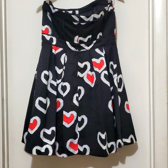 Jessica Simpson Strapless Fit & Flare Heart Black Red White Party Dress Sz 14 - Picture 4 of 8